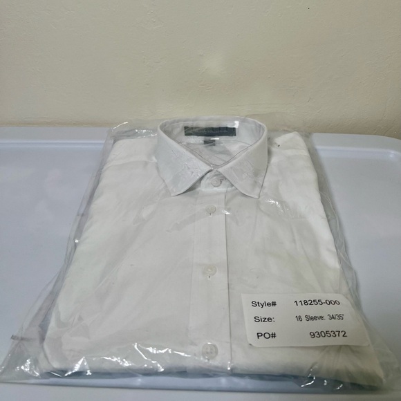 Cintas Design Collective Tailored Non-Iron Collared Shirt Size 16 34/35 - Picture 3 of 5